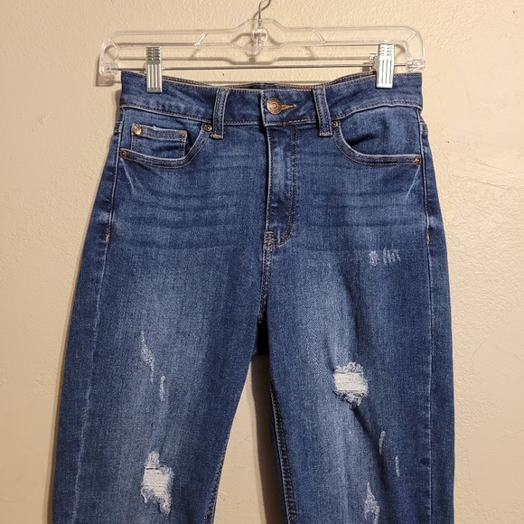 Enjean Distressed Raw Hem Jeans - Picture 4 of 12